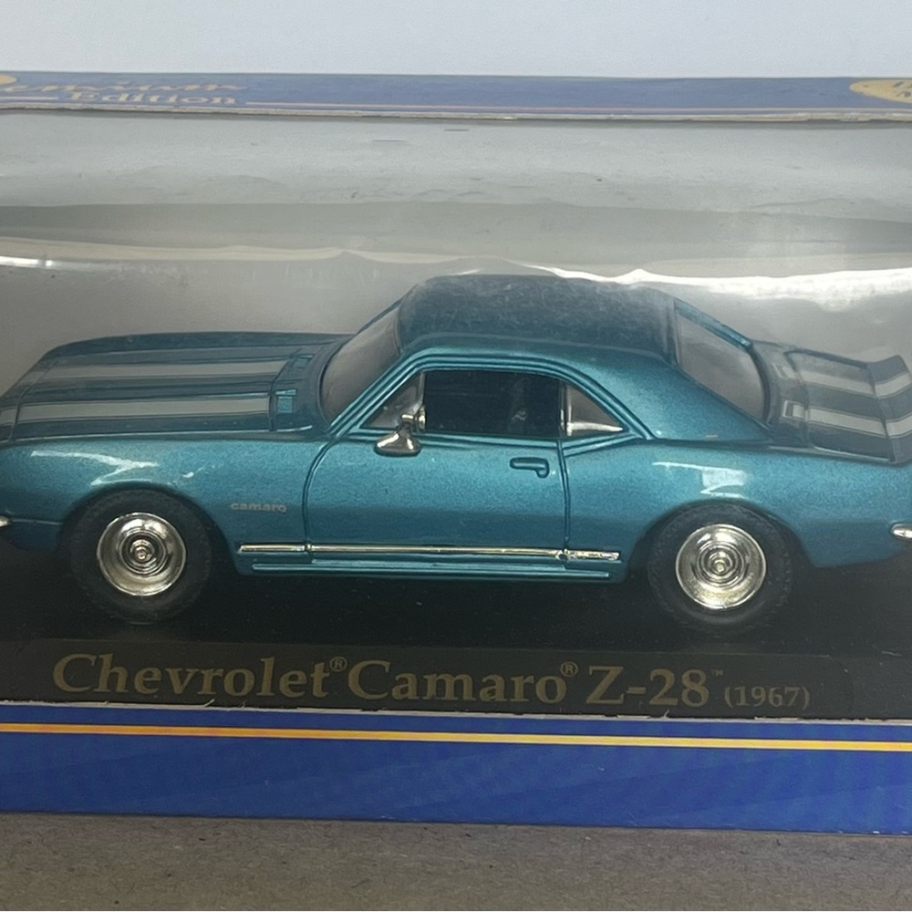 Chevrolet Camaro Z-28 (1967) Premium Edition Die Cast Metal Car - American Mint